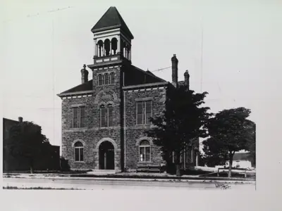 Merritton townhall in 1883.